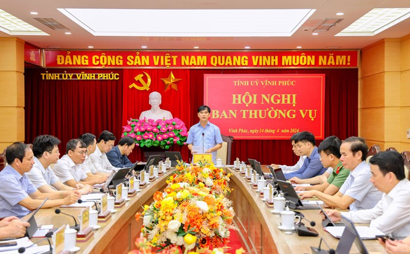 Vinh Phuc Provincial Party Secretary Duong Van An speaks at the conference. Photo: Khanh Linh