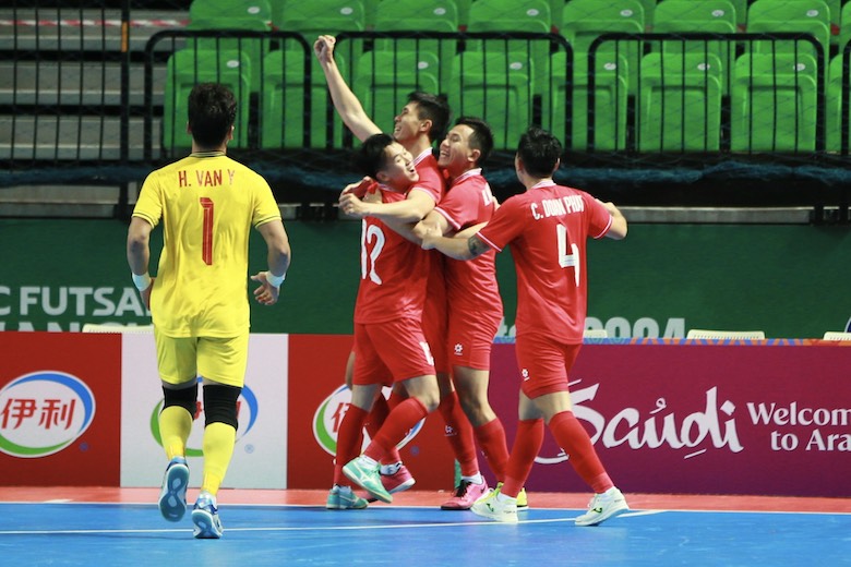 Tuyển futsal Việt Nam sẽ thi đấu 2 trận play-off tranh vé dự World Cup 2024. Ảnh: VFF
