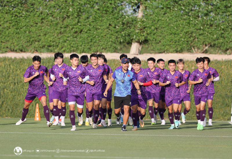 U23 Việt Nam tập trung cao độ, chuẩn bị kĩ các phương án cho trận tứ kết gặp U23 Iraq. Ảnh: VFF