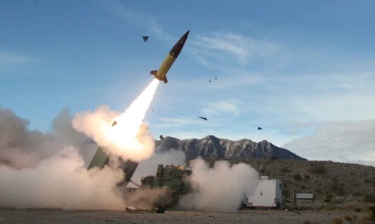 Phiên bản đầu của tên lửa ATACMS được thử nghiệm vào ngày 14.12.2021 tại New Mexico, Mỹ. Ảnh: Quân đội Mỹ