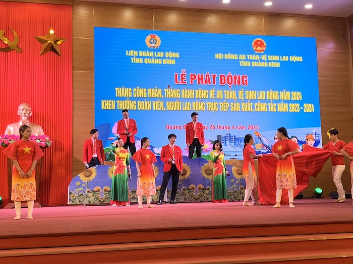 LĐLĐ Quảng Bình đã sẵn sàng cho lễ phát động Tháng Công nhân. Ảnh: Công Sáng.