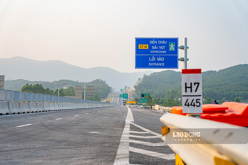 Dự kiến sẽ thông xe khoảng 30km cao tốc Diễn Châu - Bãi Vọt, từ nút giao Quốc lộ 7 (xã Diễn Cát, huyện Diễn Châu) đến nút giao Quốc lộ 46B (xã Hưng Tây, huyện Hưng Nguyên) tại Nghệ An.