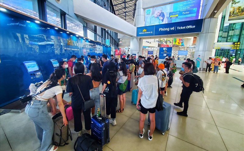 Giá vé máy bay Hà Nội - Phú Quốc đang đắt nhất trong kỳ nghỉ lễ 30.4. Ảnh: Nhật Hạ