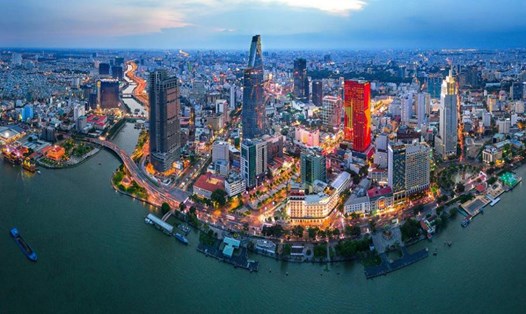 Thành phố Hồ Chí Minh phát triển năng động, đời sống kinh tế - xã hội ngày càng tăng lên. Ảnh: VGP