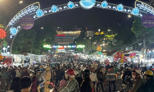 Đà Lạt sẽ có 2 phố đi bộ vào cuối tuần. Ảnh: Hữu Long