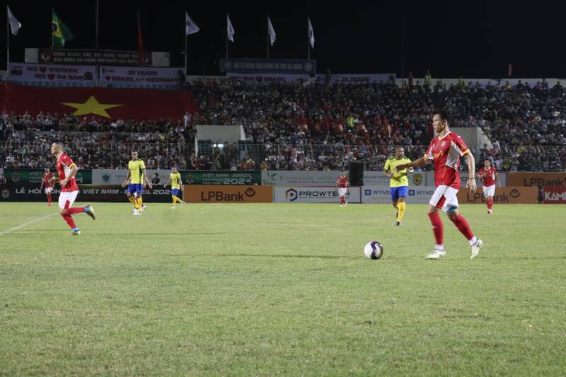 Lễ hội bóng đá Việt Nam - Brazil 2024 được tổ chức tại Đà Nẵng. Ảnh: Nguyễn Linh