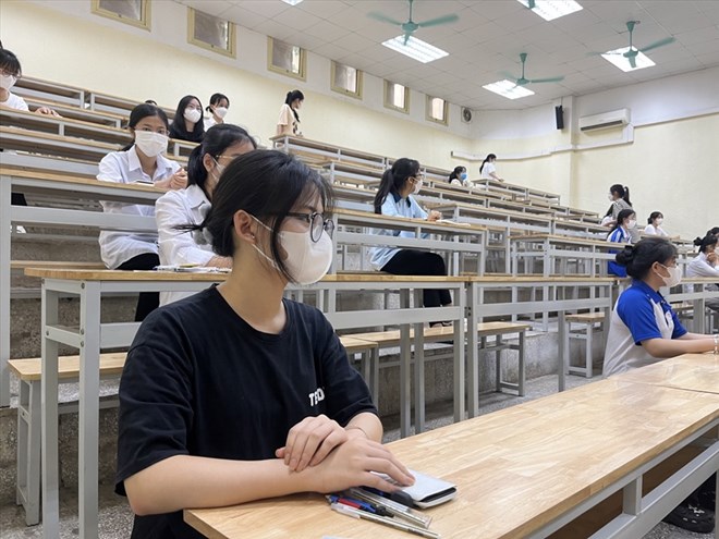 Thí sinh tham dự kỳ thi đánh giá năng lực của Trường Đại học Sư phạm Hà Nội năm 2023. Ảnh: Vân Trang
