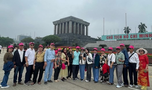 Đoàn khách du lịch Hà Nội dịp lễ 30.4 và 1.5. Ảnh: Doanh nghiệp cung cấp