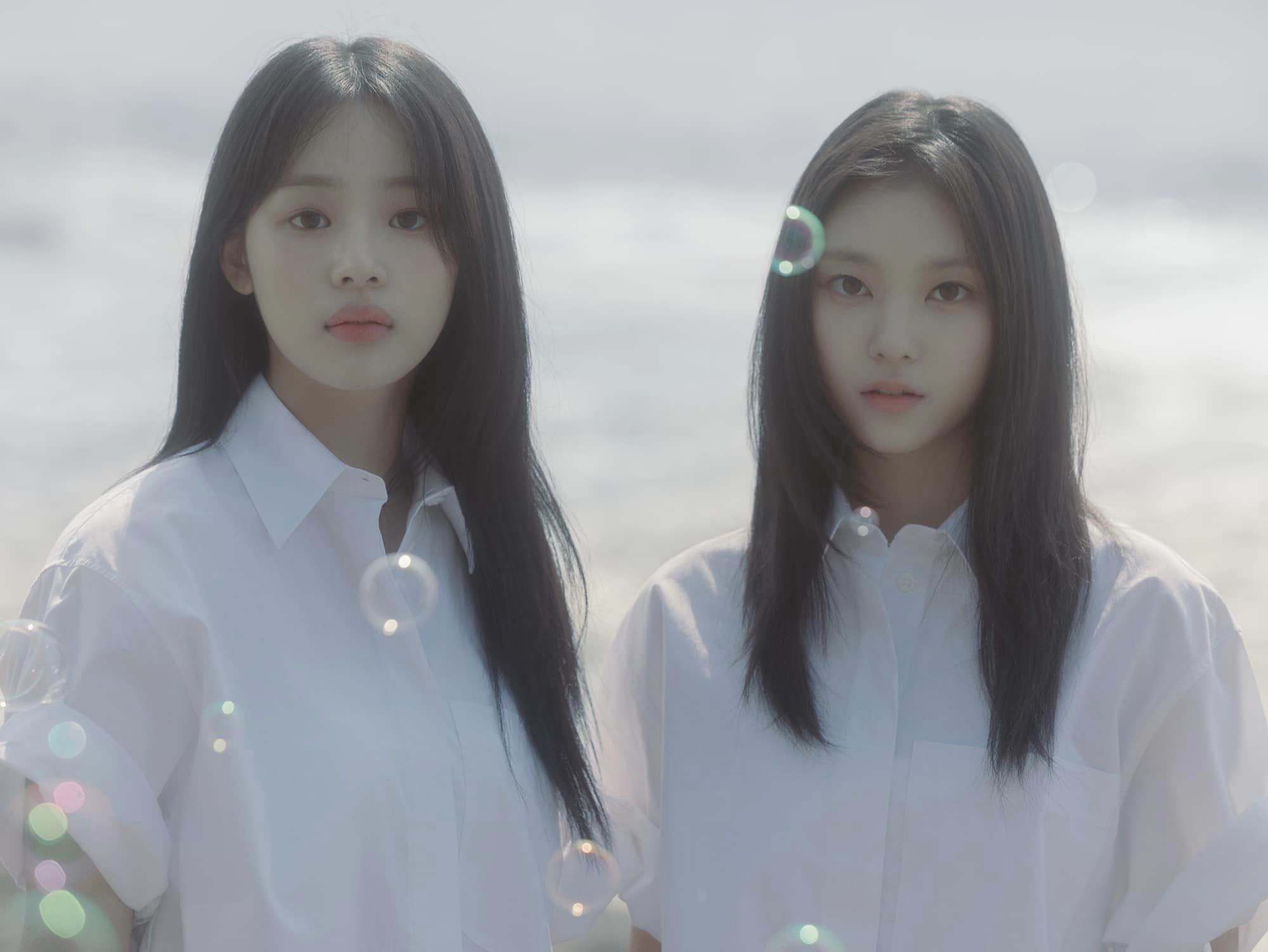 NewJeans trong hình ảnh nữ sinh. Ảnh: ADOR