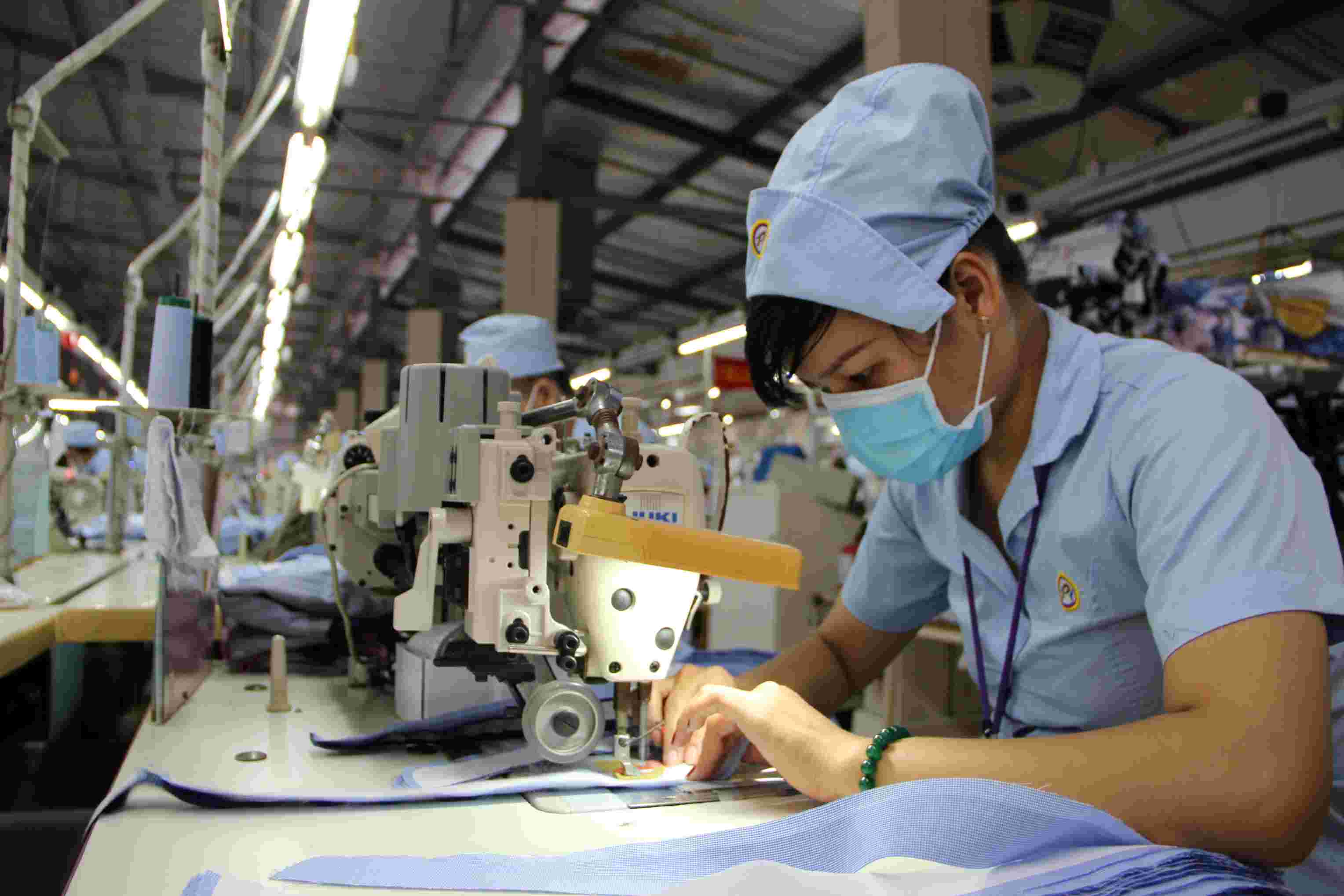 Sản xuất công nghiệp tại Bình Dương tiếp tục tăng trưởng, thu hút đầu tư vào cụm khu công nghiệp cũng tăng. Ảnh: Đình Trọng