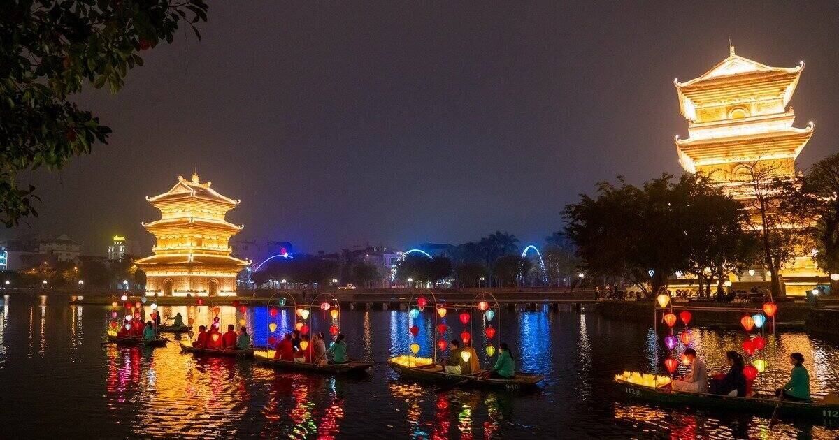 Điểm du lịch tâm linh tại khu phố cổ ở Ninh Bình có gì đặc biệt?