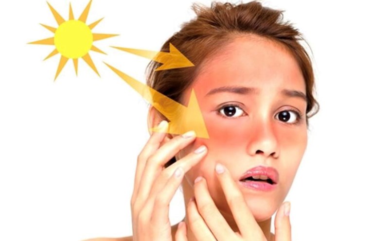 Tia UV nếu tiếp xúc quá lâu có thể gây hại cho làn da củ bạn. Đồ họa: Hương Giang