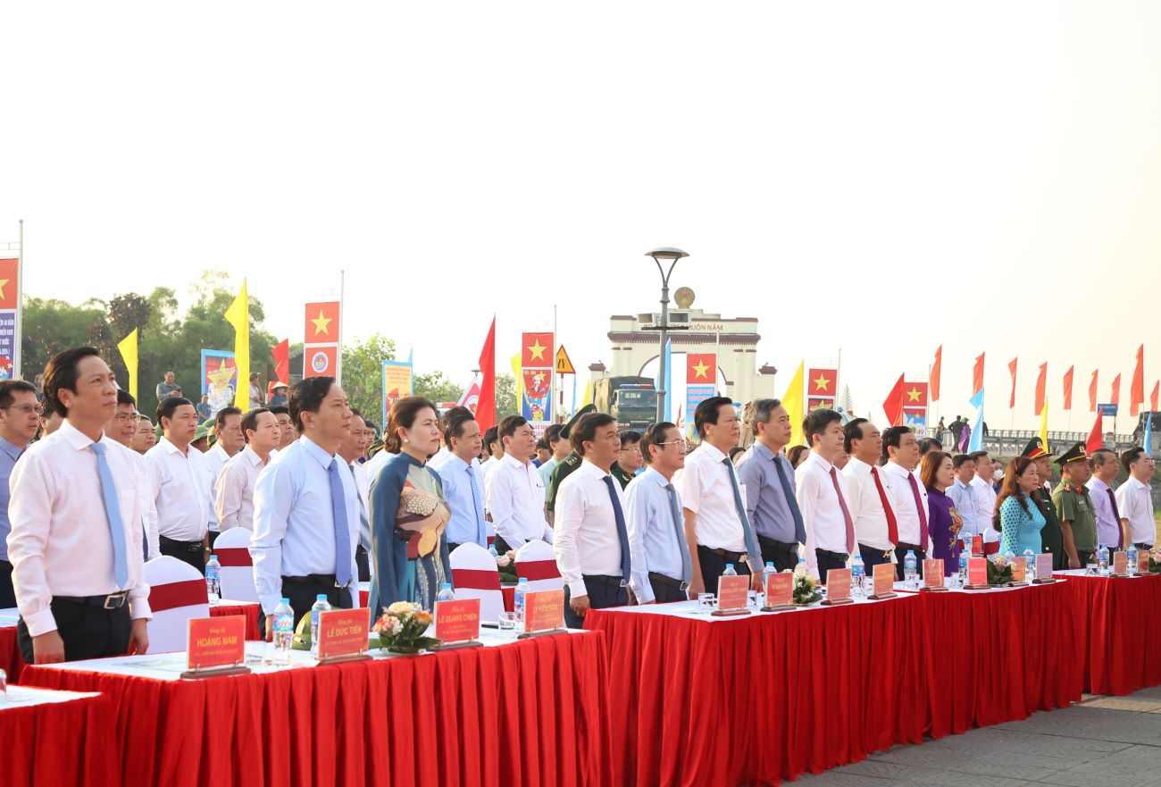Ngày 30.4, tỉnh Quảng Trị tổ chức Lễ thượng cờ thống nhất non sông tại Di tích quốc gia đặc biệt Đôi bờ Hiền Lương- Bến Hải.