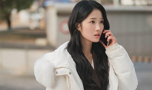 Tên tuổi Kim Hye Yoon nổi tiếng hơn nhờ thành công của phim “Cõng anh mà chạy”. Ảnh: Nhà sản xuất