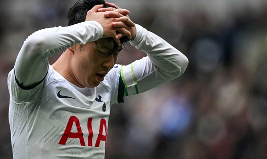 Một lần như bao lần, Tottenham lại thua vào lúc được kì vọng nhất. Ảnh: AFP
