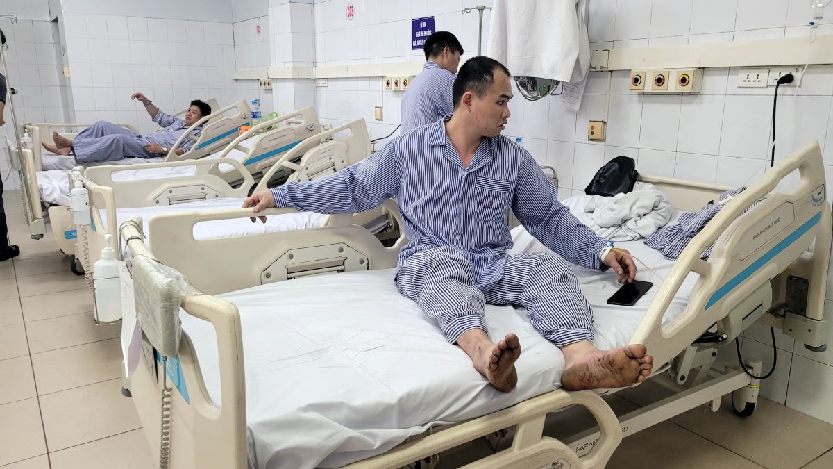 Sức khỏe của 7 công nhân đang được điều trị tại Bệnh viện đa khoa tỉnh Quảng Ninh cơ bản ổn định. Ảnh: Nguyễn Hùng