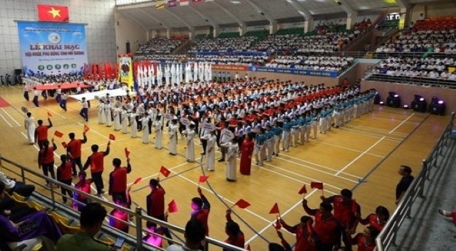 Gần 2.300 vận động viên tham dự khai mạc Hội khỏe Phù Đổng. Ảnh: Cổng TTĐT Hải Dương