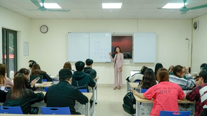 Lí do ngành Ngôn ngữ Trung Quốc thu hút nhiều học sinh đăng kí