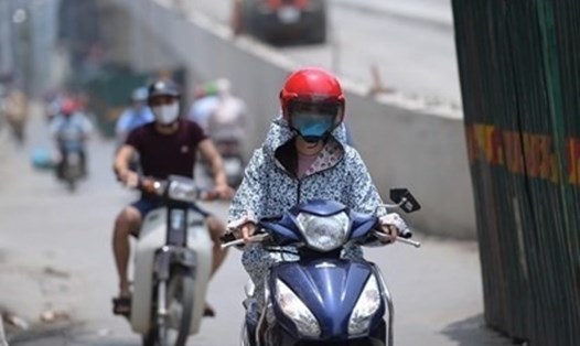 Dự báo thời tiết ở Hà Nội tiếp tục nắng nóng ngày mai 4.4. Ảnh: Tô Thế