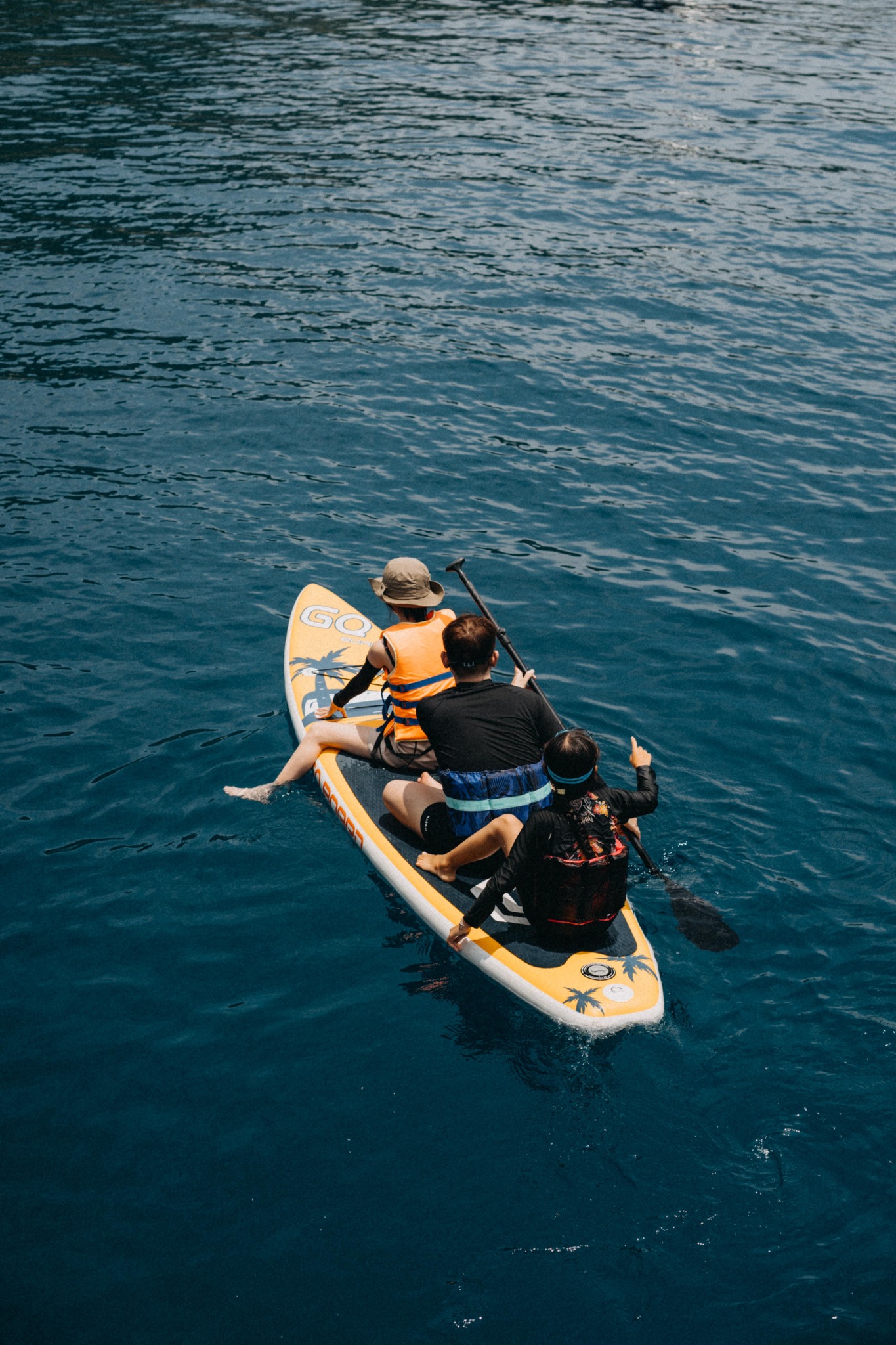 Chèo thuyền kayak 