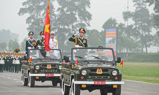 Hợp luyện diễu binh, diễu hành tại Trung tâm Quân sự quốc gia 4 chuẩn bị cho Lễ kỷ niệm 70 năm Chiến thắng Điện Biên Phủ. Ảnh: T.Vương