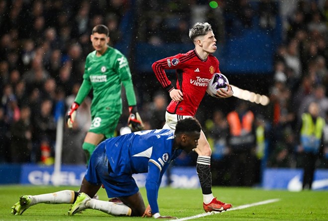 Huấn luyện viên Erik ten Hag: Man United mắc sai lầm ở trận thua Chelsea