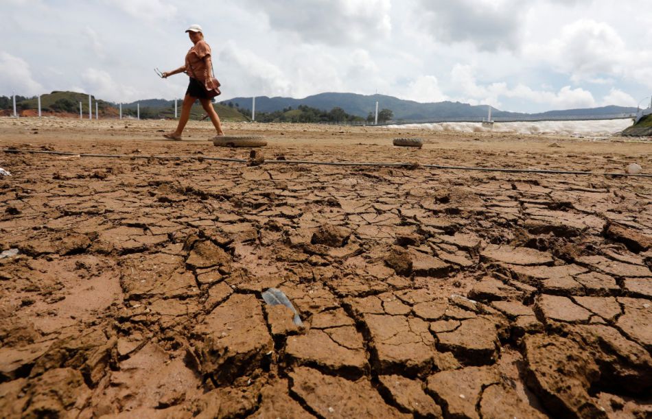Nắng nóng sẽ xuất hiện ngày một nhiều và mạnh hơn do tác động của hiện tượng El Nino. Ảnh: AFP