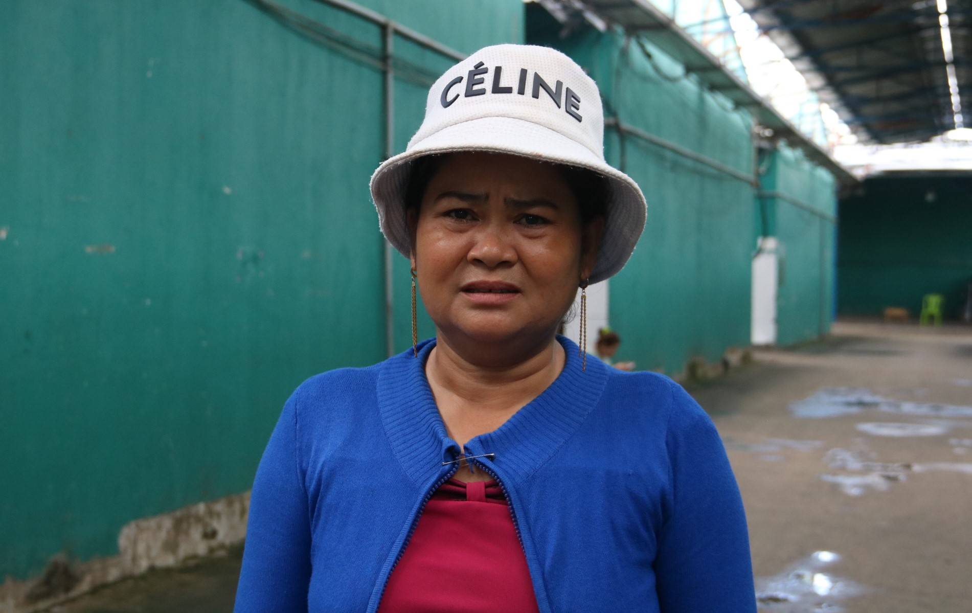 Nhiều người đồng bào dân tộc Khmer đến Bình Dương tìm việc làm và sinh sống. Ảnh: Đình Trọng