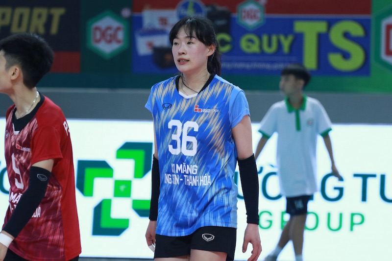 Cai Xiaoqing từng thi đấu ấn tượng tại vòng 1 giải bóng chuyền quốc gia, trong màu áo Xi măng Long Sơn Thanh Hóa. Ảnh: Bóng chuyền Việt Nam