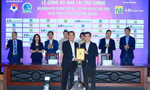  Lễ bốc thăm chia bảng giải bóng đá nữ vô địch quốc gia - Cúp Thái Sơn Bắc 2024. Ảnh: VFF