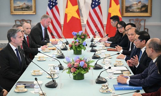 Bộ trưởng Bộ Ngoại giao Bùi Thanh Sơn phát biểu trong cuộc gặp với Ngoại trưởng Mỹ Antony Blinken tại Bộ Ngoại giao Mỹ ở Washington, D.C, ngày 25.3.2024. Ảnh: AFP