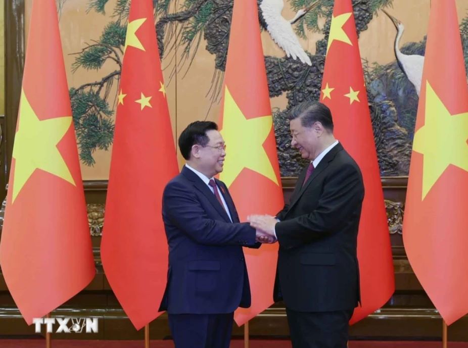 Chủ tịch Quốc hội Vương Đình Huệ hội kiến Tổng Bí thư, Chủ tịch nước Trung Quốc Tập Cận Bình. Ảnh: TTXVN