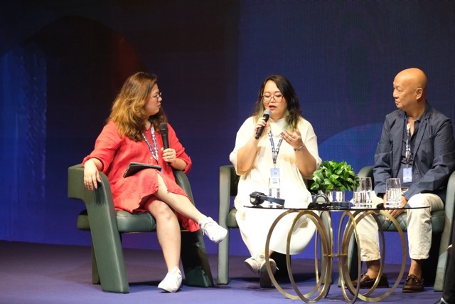 Các khách mời tại hội nghị bàn luận về điện ảnh Đông Nam Á. Ảnh: DIPY