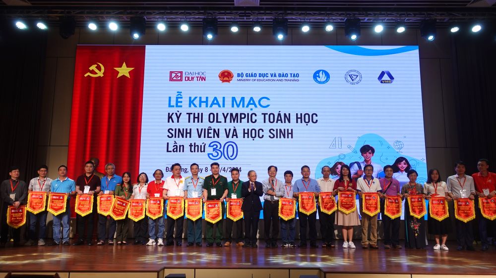 Đà Nẵng tổ chức khai mạc kỳ thi Olympic Toán học toàn quốc lần thứ 30 Khaimacolympictoan
