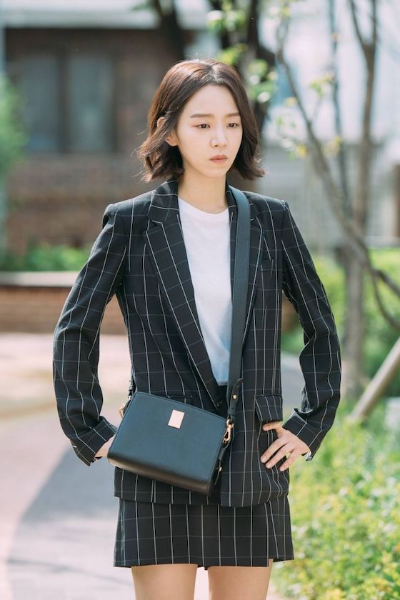 Shin Hye Sun trong “Cuộc sống thượng lưu“. Ảnh: Elle