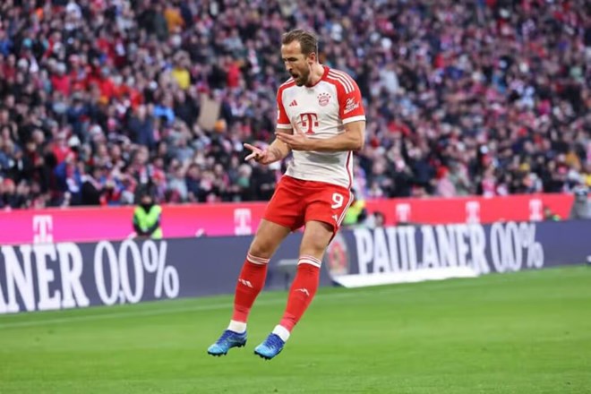 Harry Kane thi đấu chói sáng trong mùa đầu tiên tại Bayern nhưng danh hiệu vẫn quay lưng với anh.  Ảnh: AFP