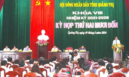 Ký họp thứ 24 của Hội đồng nhân dân tỉnh Quảng Trị khoá VIII, nhiệm kì 2021-2026. Ảnh: H.Thơ.