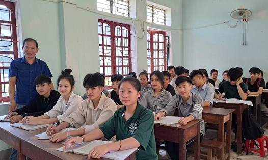 Hàng trăm giáo viên Nghệ An sẽ được xét nâng từ hạng III lên hạng II. Ảnh: Quỳnh Trang