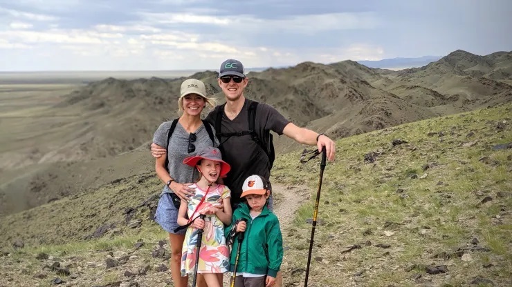 Gia đình Sullivans trong chuyến du lịch khám phá kéo dài một năm. Ảnh: Instagram nhân vật.