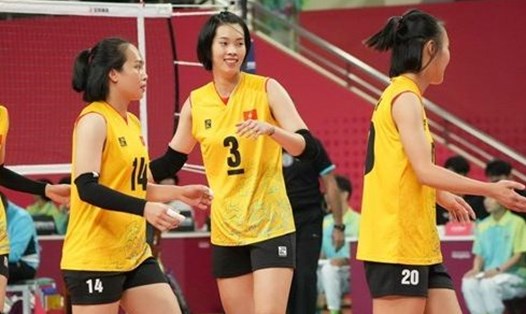Trần Thị Thanh Thúy (số 3) và dàn cầu thủ tuyển bóng chuyền nữ Việt Nam sẽ so tài tại Cúp VTV9 - Bình Điền 2024. Ảnh: VFV