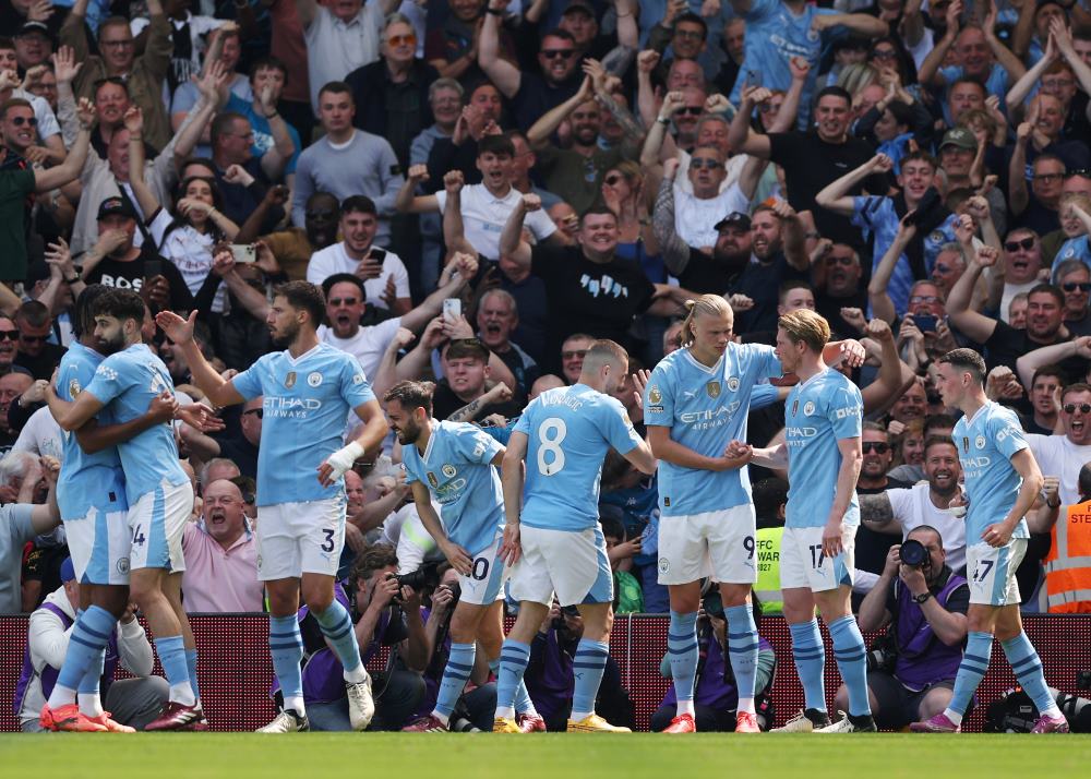 Man City không gặp nhiều khó khăn để đánh bại Fulham. Ảnh: EPL.