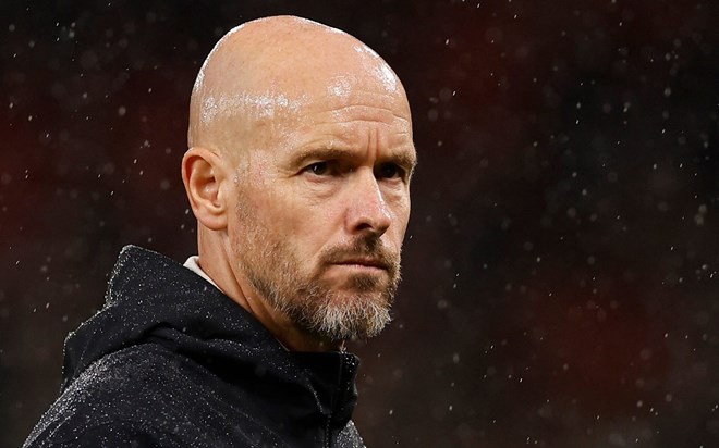 Mùa giải đang diễn ra theo cách tồi tệ với Man United và Erik ten Hag.  Ảnh: AFP