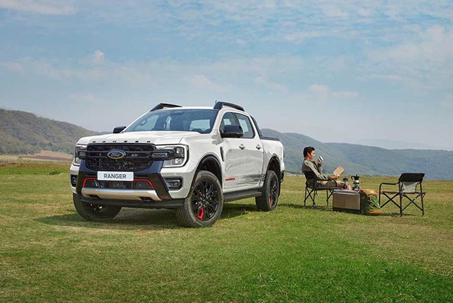 Ford Ranger vẫn là "vua doanh số" ở phân khúc xe bán tải