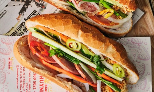 Bánh mì Huynh Hoa rất nổi tiếng ở TPHCM. Ảnh: Escape