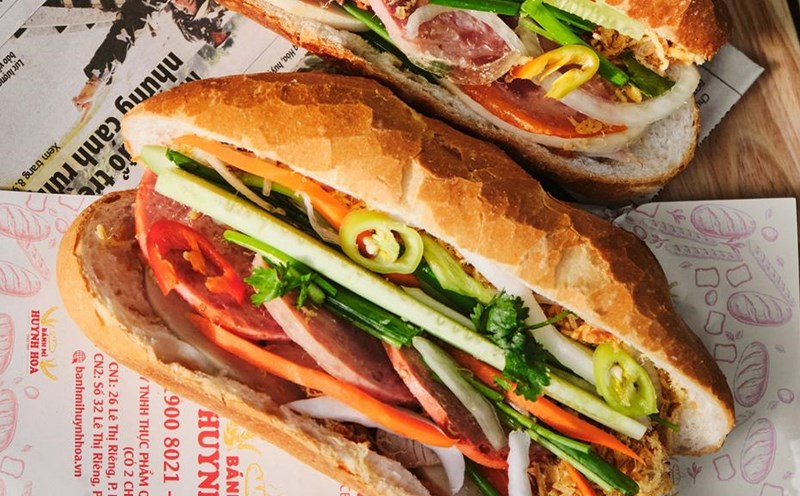 Bánh mì Huynh Hoa rất nổi tiếng ở TPHCM. Ảnh: Escape