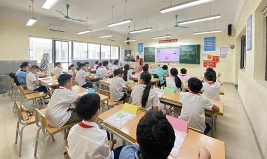 Từ 1.7.2024, sau khi cải cách tiền lương, sẽ bãi bỏ phụ cấp thâm niên nhà giáo. Ảnh: Vân Trang