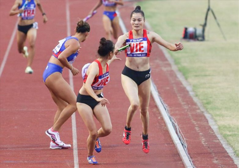 Đội tiếp sức 4x400m nữ của điền kinh Việt Nam. Ảnh: Thanh Vũ