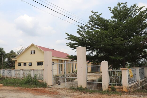 Ngồi trường được đầu tư tiền tỉ đang bỏ hoang trong năm học này sẽ được sử dụng vào năm học mới 2024 - 2025. Ảnh: Phan Tuấn