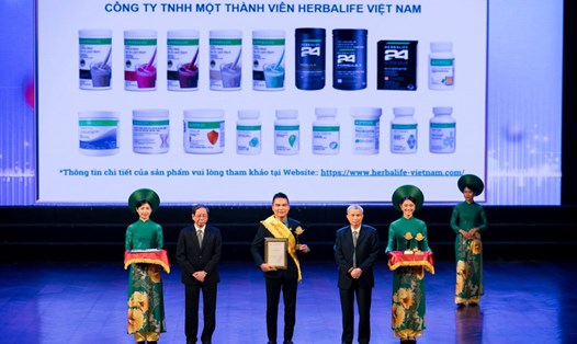 Hiệp hội Thực phẩm chức năng Việt Nam (VAFF) được Bộ Khoa học và Công nghệ Việt Nam trao quyền tổ chức giải thưởng “Sản phẩm vàng vì sức khoẻ cộng đồng” hàng năm. Ảnh: Herbalife Việt Nam