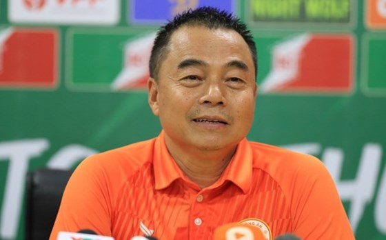 Huấn luyện viên Trần Tiến Đại dẫn dắt câu lạc bộ Công an Hà Nội